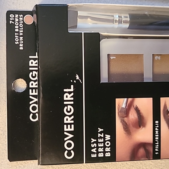 COVERGIRL MAKEUP BUNDLE OF 8 ITEMS - Picture 12 of 16
